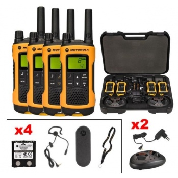 MOTOROLA T80 EXTREME Quad Pack - radiotelefon 4 sztuki, zasięg do 10 km, 8 kanałów, 121 kodów, walizka.