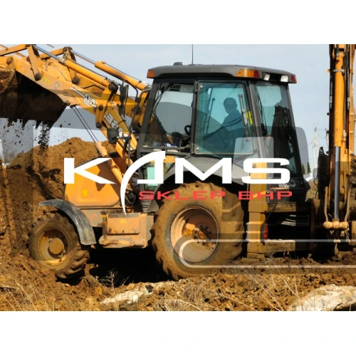 Praca minikoparki w ciasnej zabudowie – BHP i organizacja placu budowy